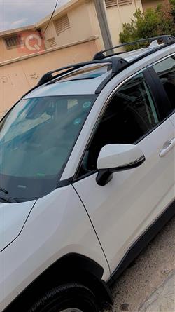 تويوتا راف 4